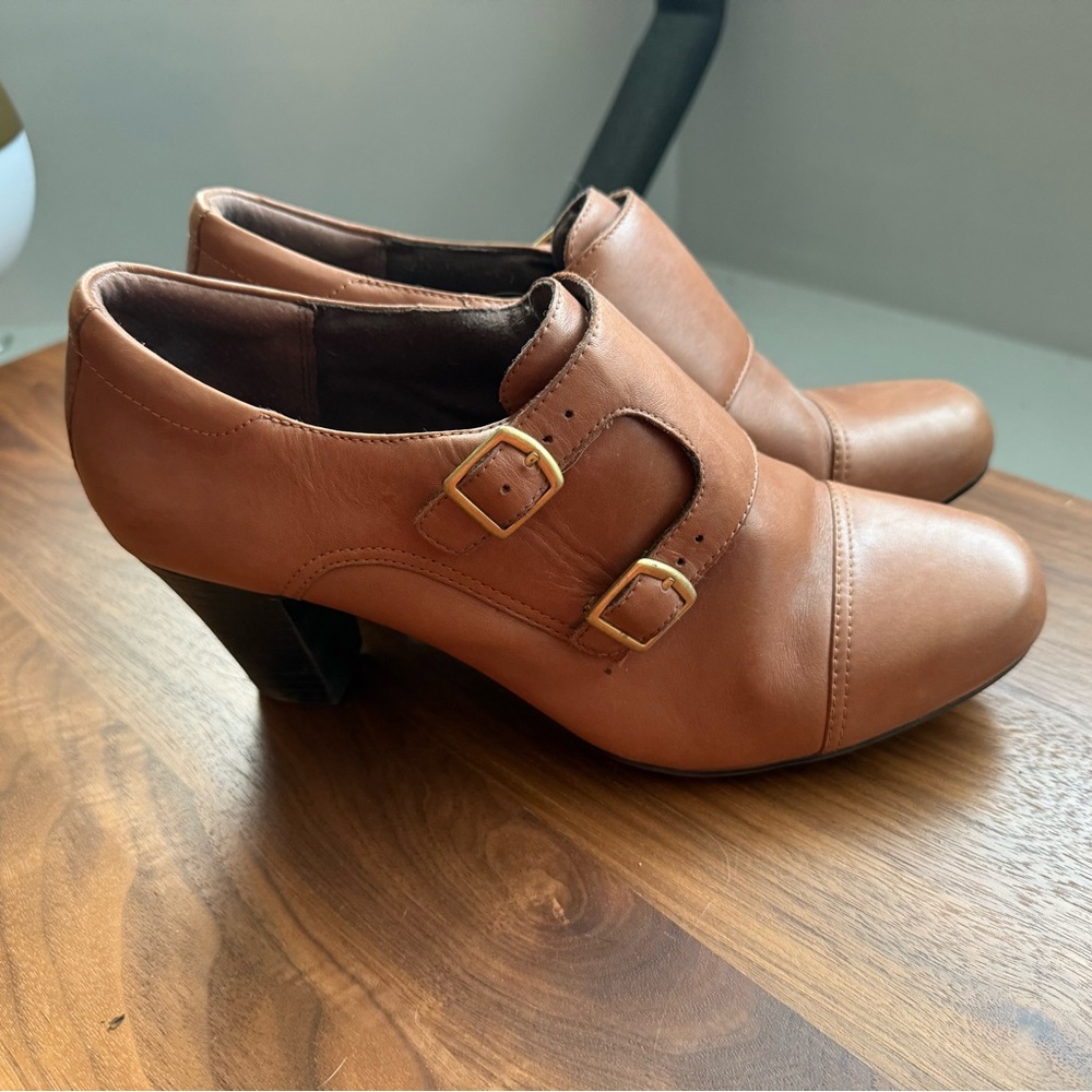 Clarks Vintage-Inspired Leather Heeled Shoes